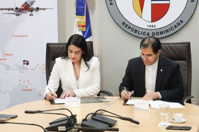 Secilio Espinal; y por Cesarina Virginia Beauchamps Bencosme