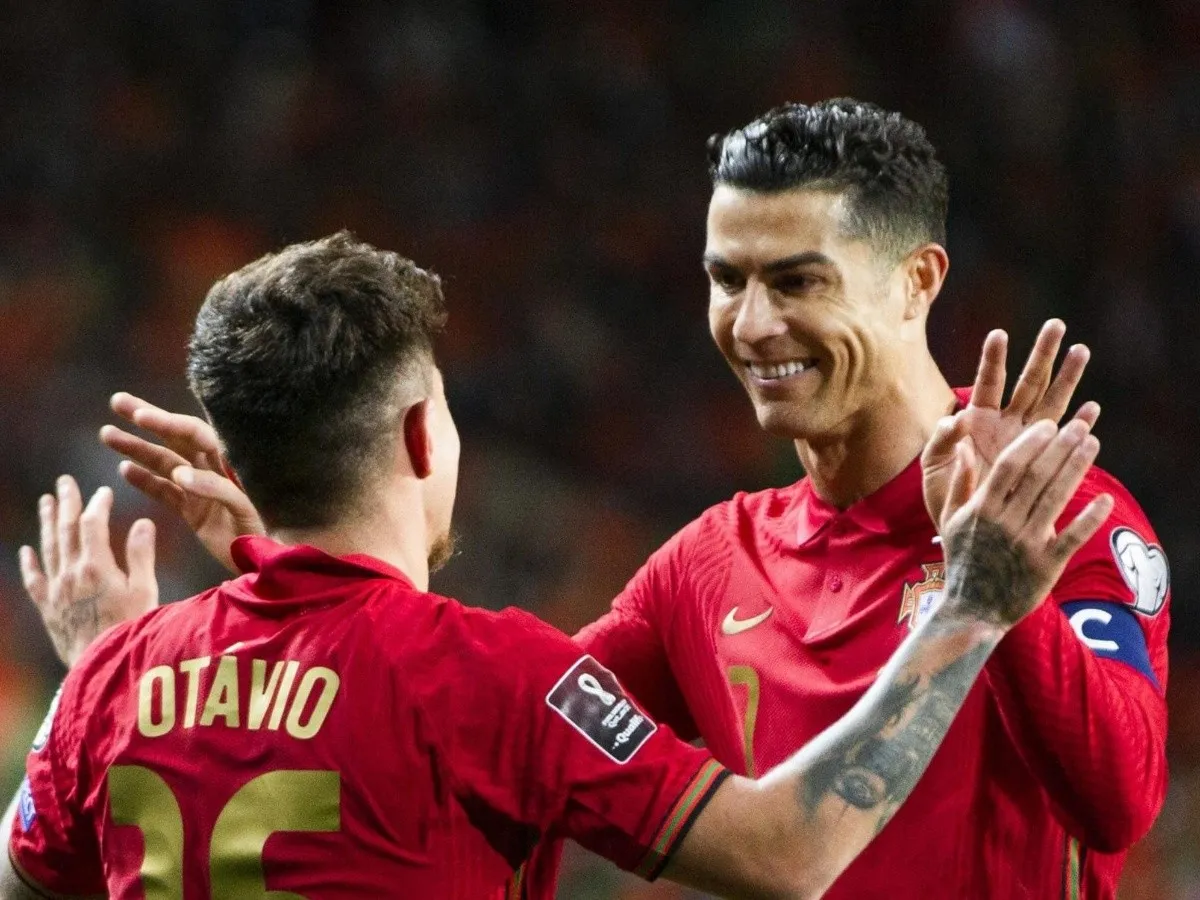 Cristiano intenta convencer a Otavio