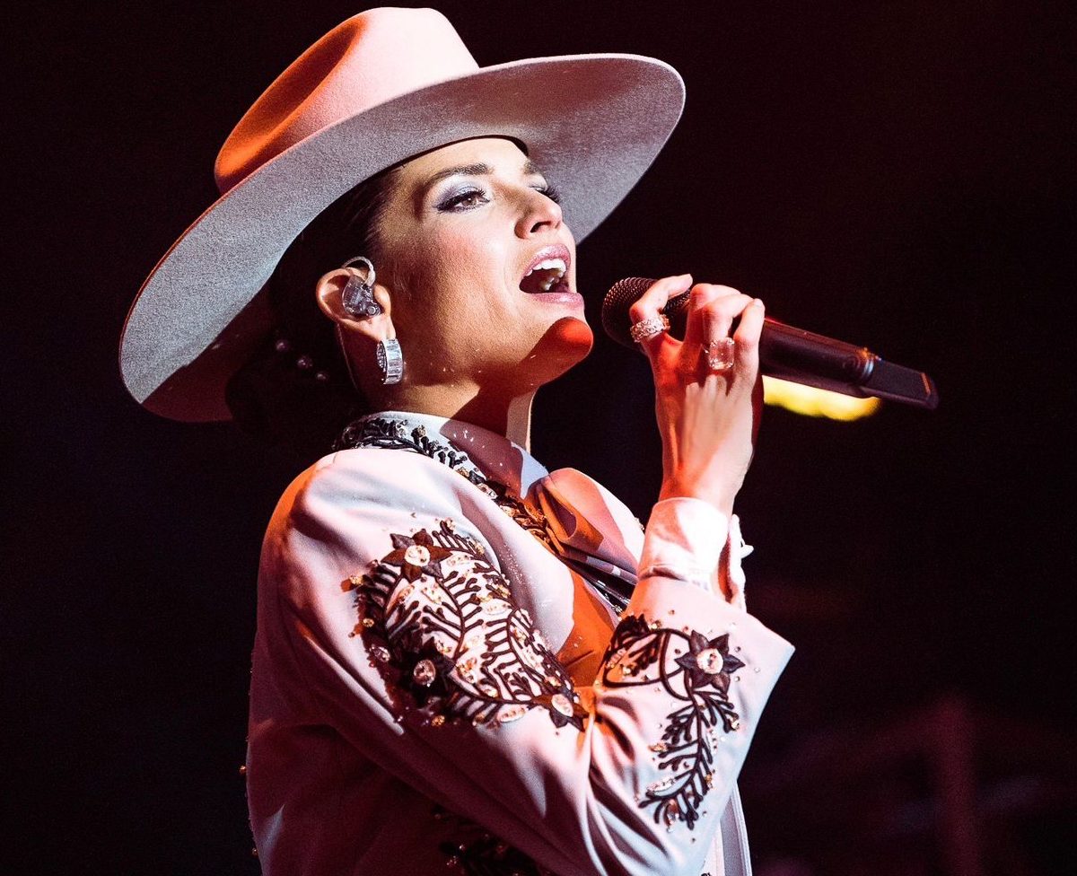 Natalia Jiménez traerá al país la segunda parte de “Antología 20 años