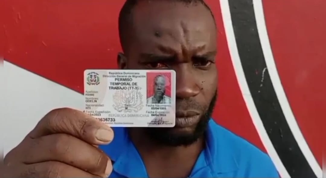 Un haitiano denuncia robo y extorsión por miembros de Migración en Monte  Plata