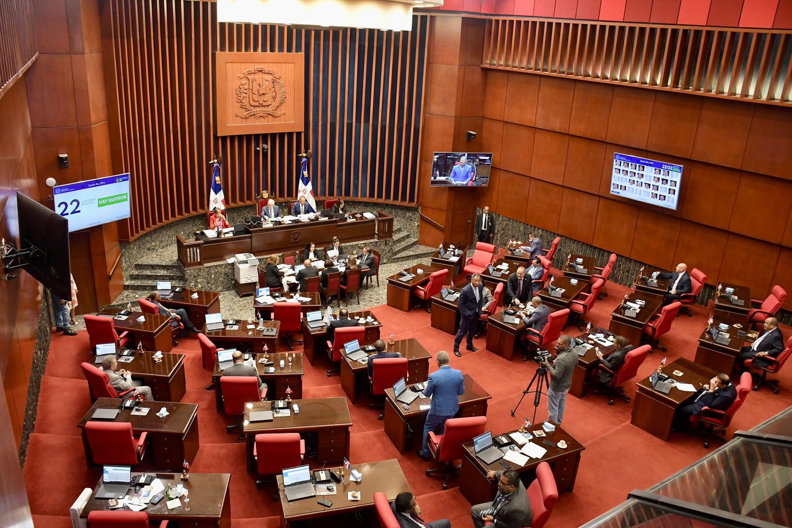 Falta De Quórum Obliga A Levantar Sesión Del Senado Cuando Se Conocía