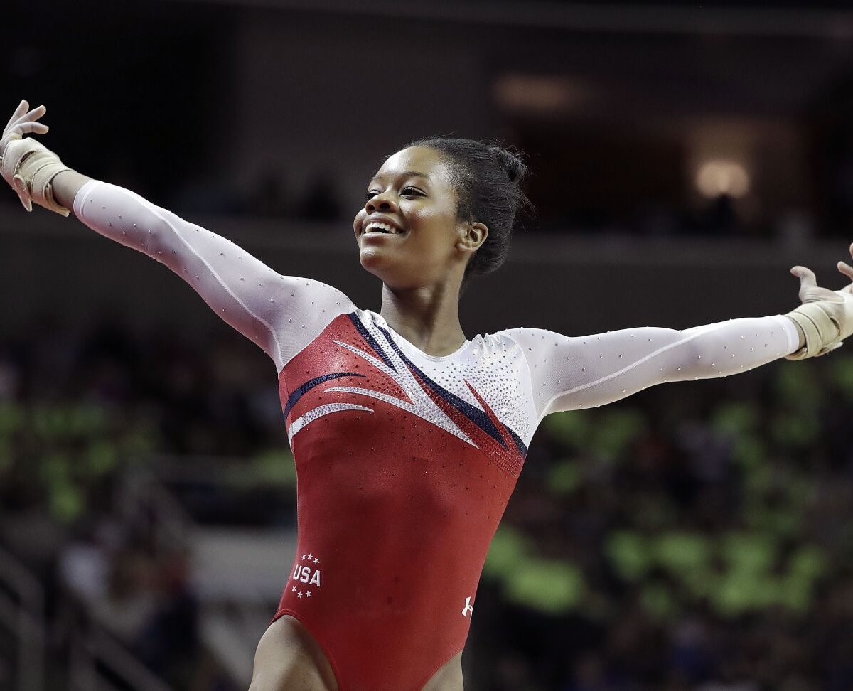 Gabby Douglas retoma la gimnasia y se une a Biles y Lee en el objetivo