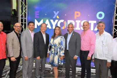 Ito Bisonó dice gobierno ve mayoristas como piedra esencial para desarrollo y recuperación económica