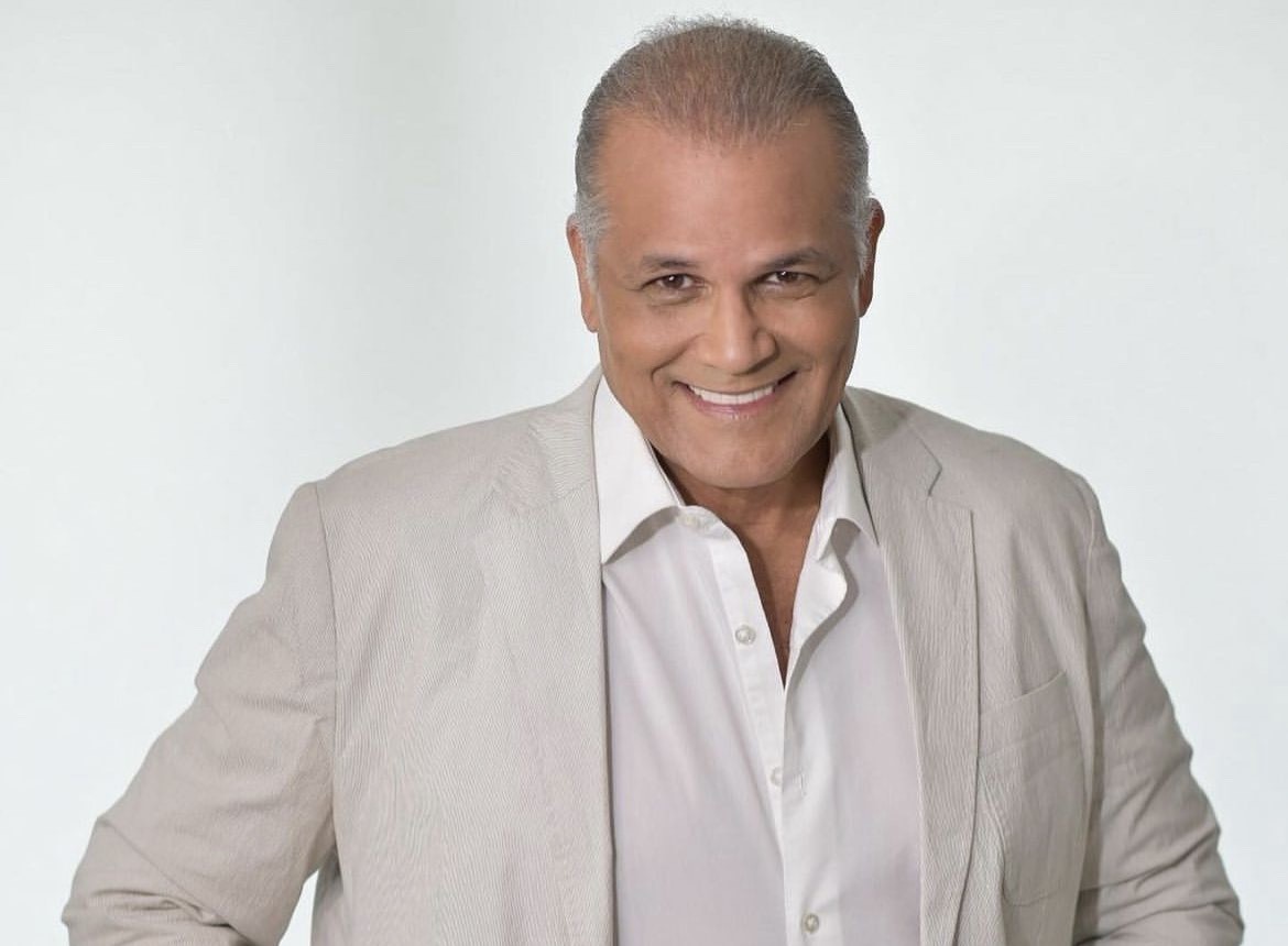 Carlos Alfredo vuelve a petición del público, con su concierto en Chao