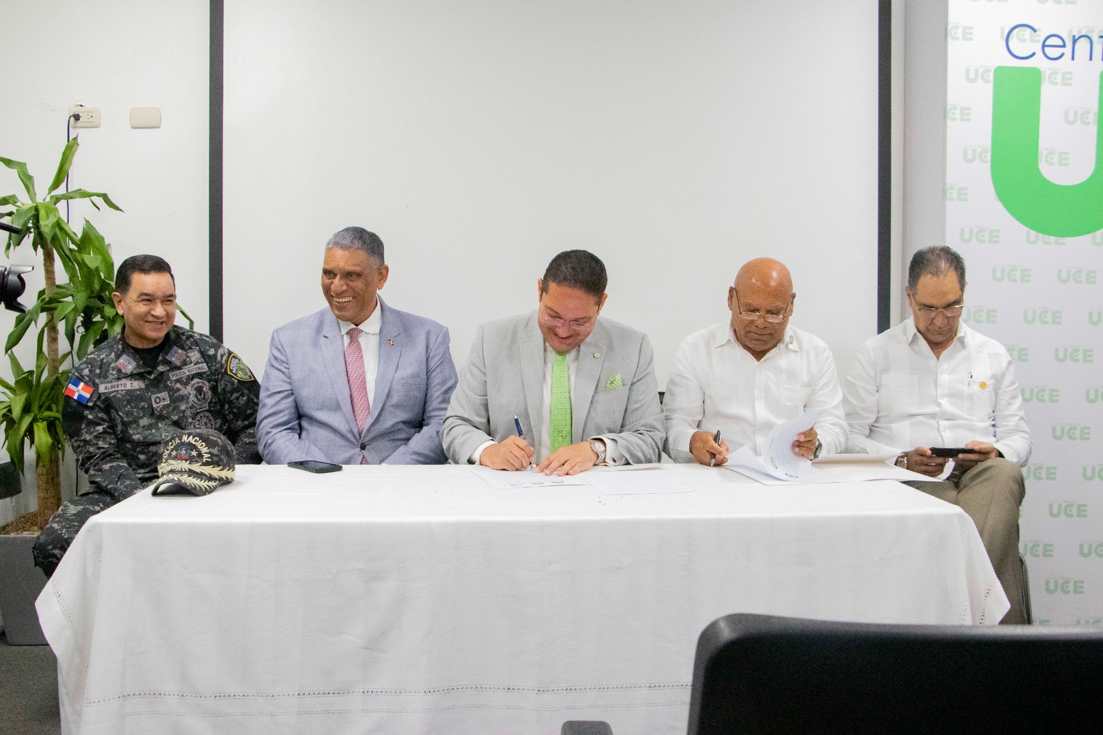 FIRMA DE ACUERDO CMUCE Y RPN