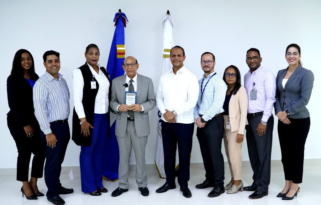 doctor Fausto López Solís