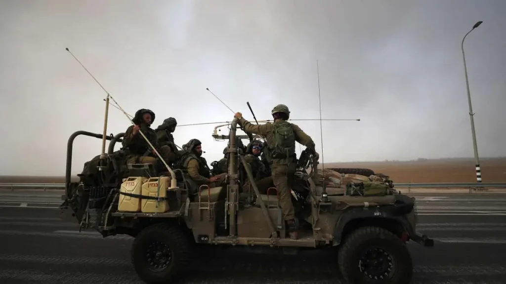 Fuerzas israelíes atacan al ejército sirio tras lanzamiento de cohetes