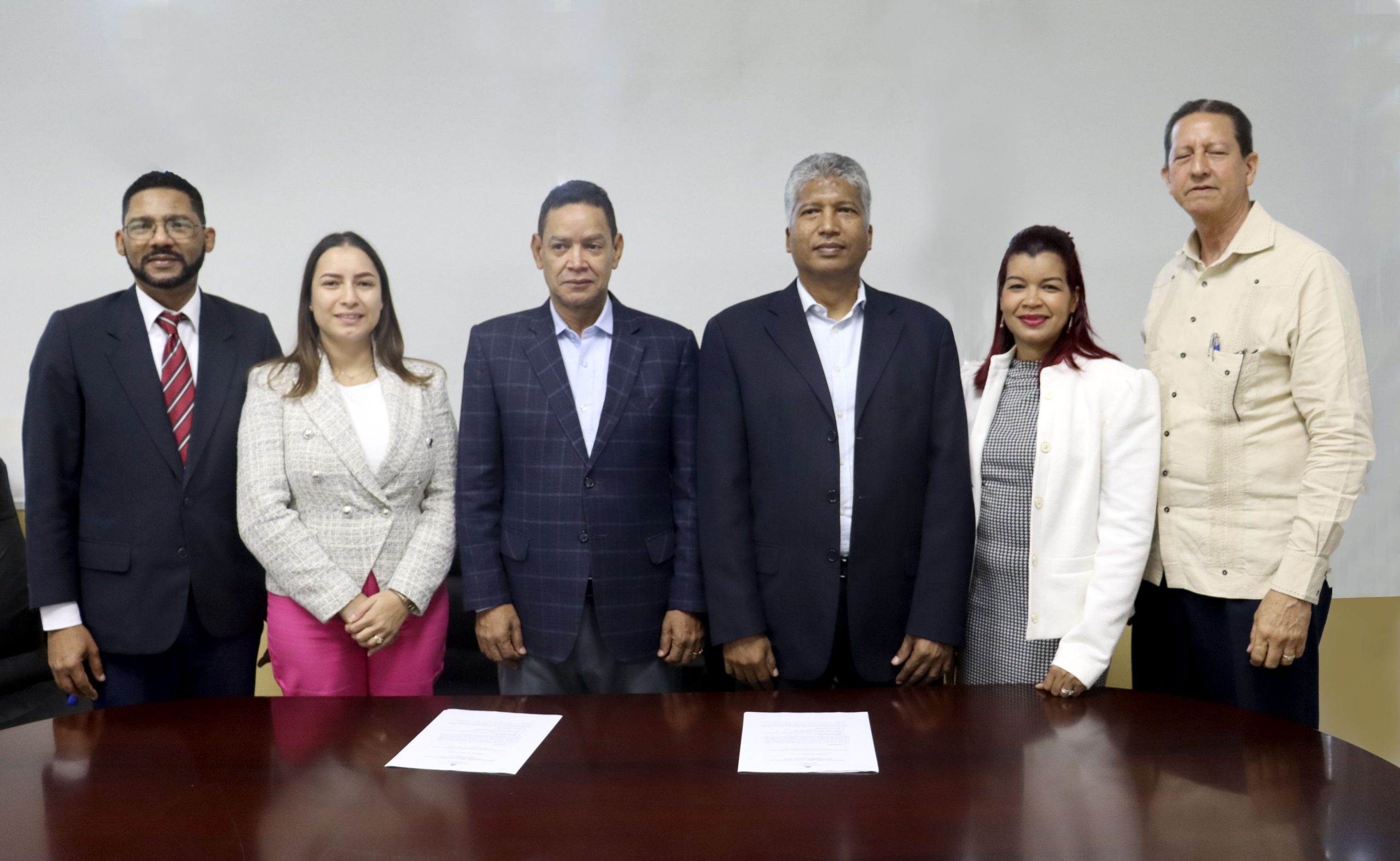Asociación colaborará con Medio Ambiente en restauración de la cuenca del río Nizao