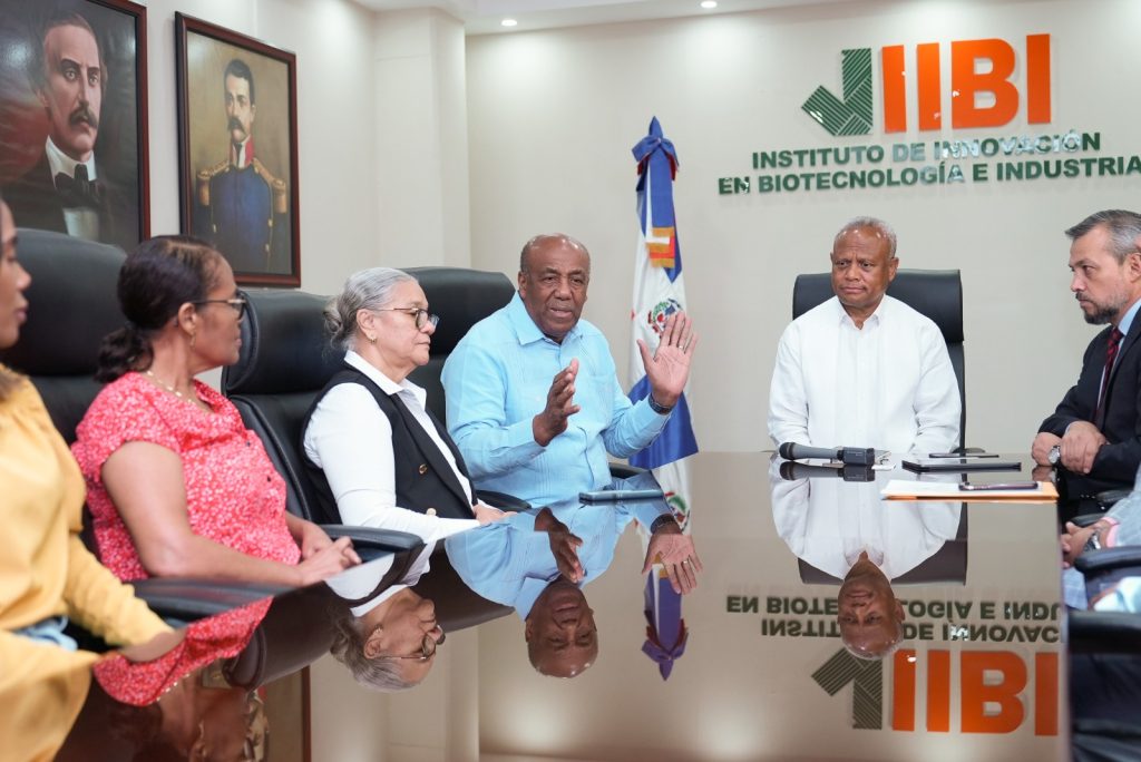 Firman acuerdo creará primer Laboratorio Secundario de Calibración Dosimétrica de RD