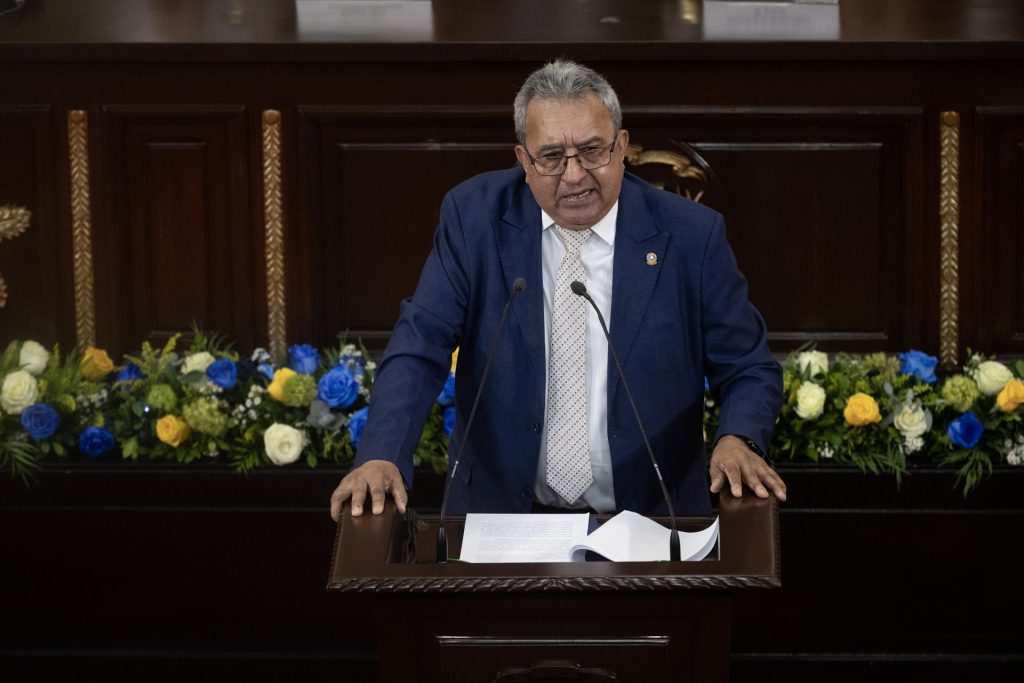 Presidente del componente latinoamericano de la Asamblea Parlamentaria Euro-Latinoamericana (Eurolat), el panameño Amado Cerrud Acevedo.