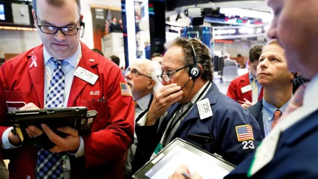 Wall Street cierra en rojo y el Dow Jones cae un 0,18 %