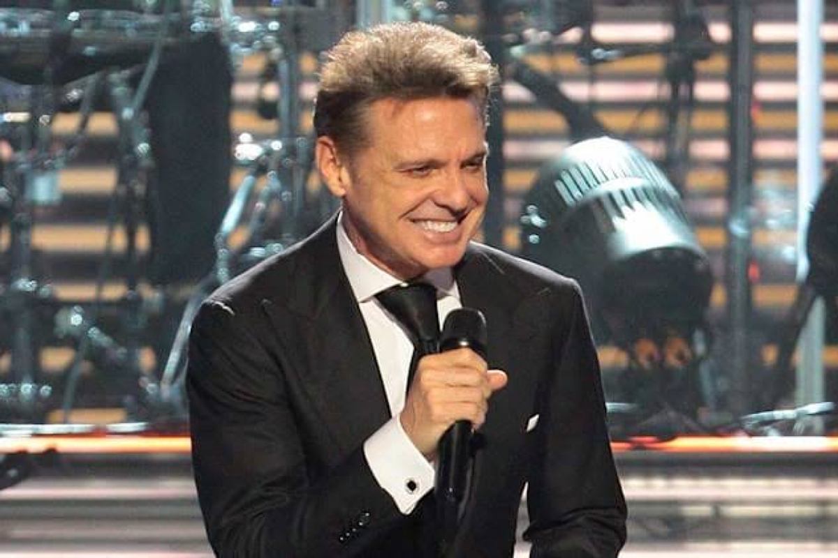 Luis Miguel hará gira de 15 conciertos en España el próximo año El Nuevo Diario (República
