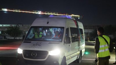 Hamás libera a 10 rehenes israelíes y cuatro tailandeses