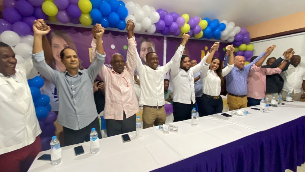 Decenas de altos dirigentes que pasaron a apoyar a Betty Gerónimo