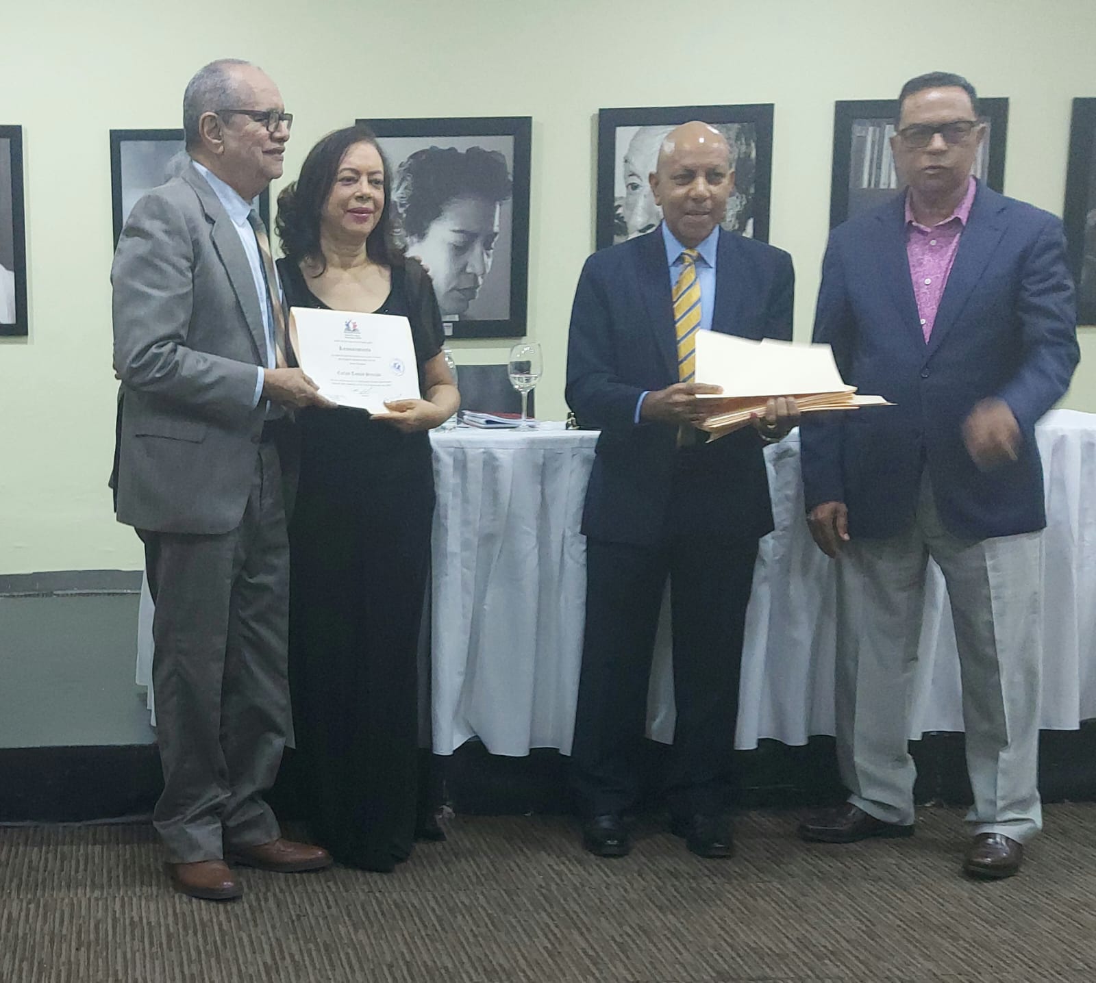 Unión de Escritores Dominicanos incorpora 55 miembros distinguidos en