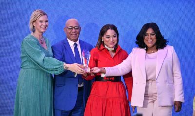 Mayra Jiménez encabezó el acto junto a la Sra. Inka Mattila, representante del PNUD en el país.