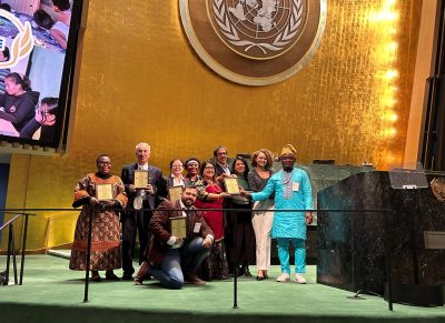 La ONU mientras entrega sus premios anuales en 75 aniversario de la Declaración Universal de DDHH