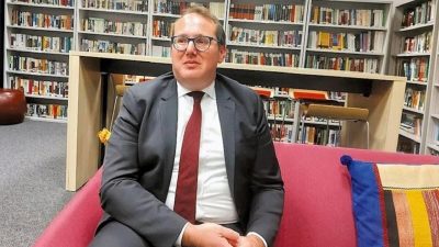 Subsecretario estadounidense Joshua Harris. (Foto: Fuente Externa)