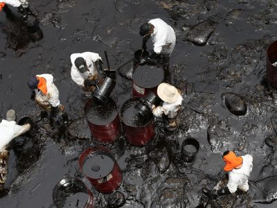 Derrame de petróleo en Perú