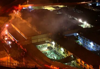 Mueren dos mujeres en incendio en una cárcel de Lima. (Foto: fuente externa)