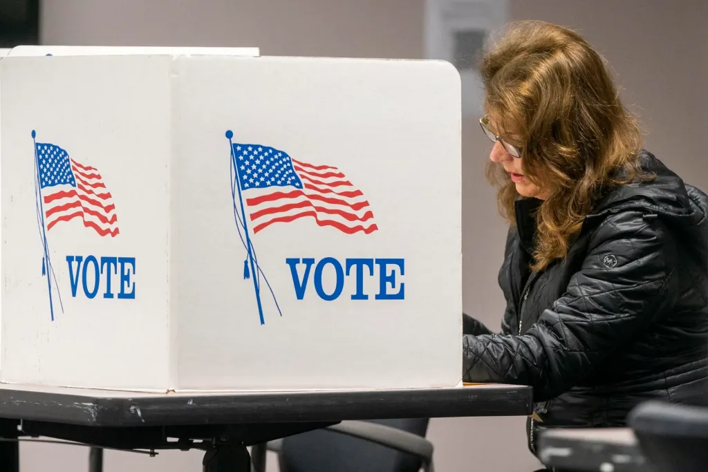Al menos 17,5 millones de latinos hábiles para votar en EEUU
