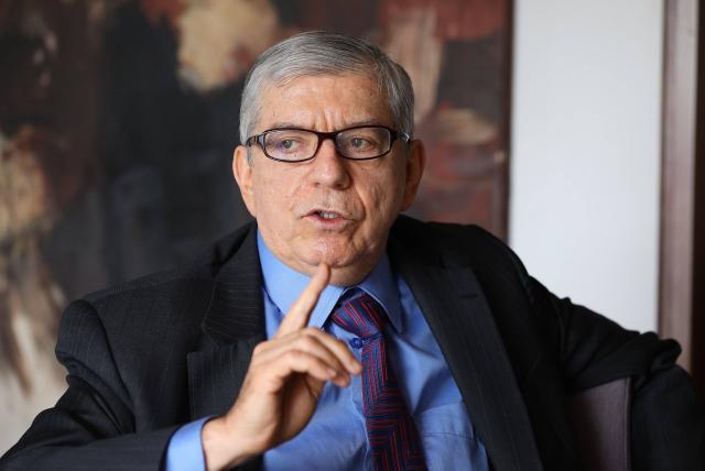 Expresidente colombiano César Gaviria