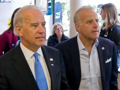 James Biden y Joe Biden