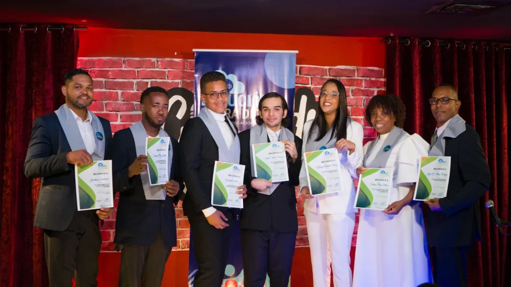 Estudiantes graduados