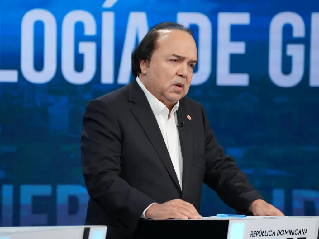 candidato a senador por el partido Reformista Social Cristiano, Vinicio Castillo Semán