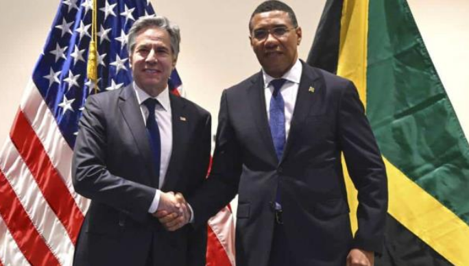 Antony Blinken y Irfaan Ali