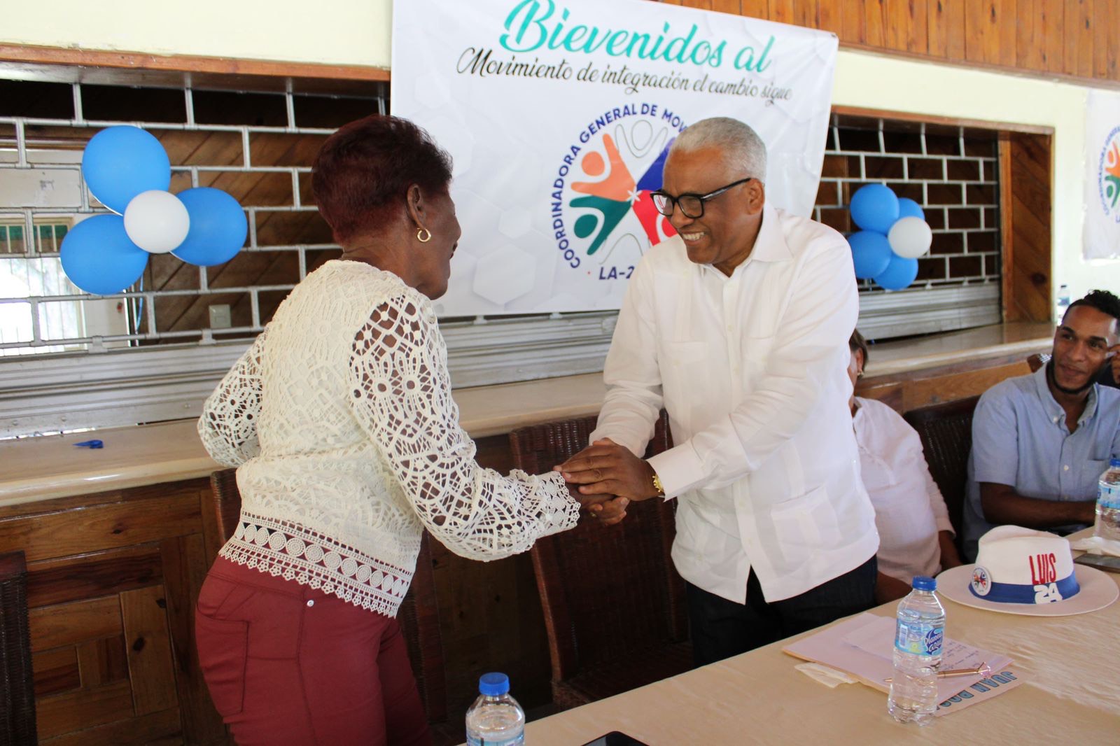 Juramentan en Monte Plata nuevos movimientos de apoyo a Luis Abinader ...