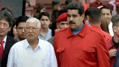 Hugo de Los Reyes Chávez y Hugo Chávez