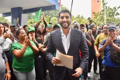 Robert Enmanuel Martínez Amparo