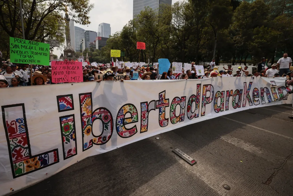 Ciudadanos protestando en México