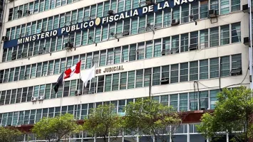 Facahada de la Fiscalía de Perú.