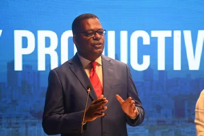 Robert Antonio, candidato a diputado del Partido Alianza País, por la provincia La Altagracia