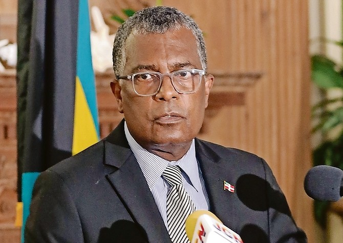 Fred Mitchell, según anunció el ministro de Asuntos Exteriores de Bahamas