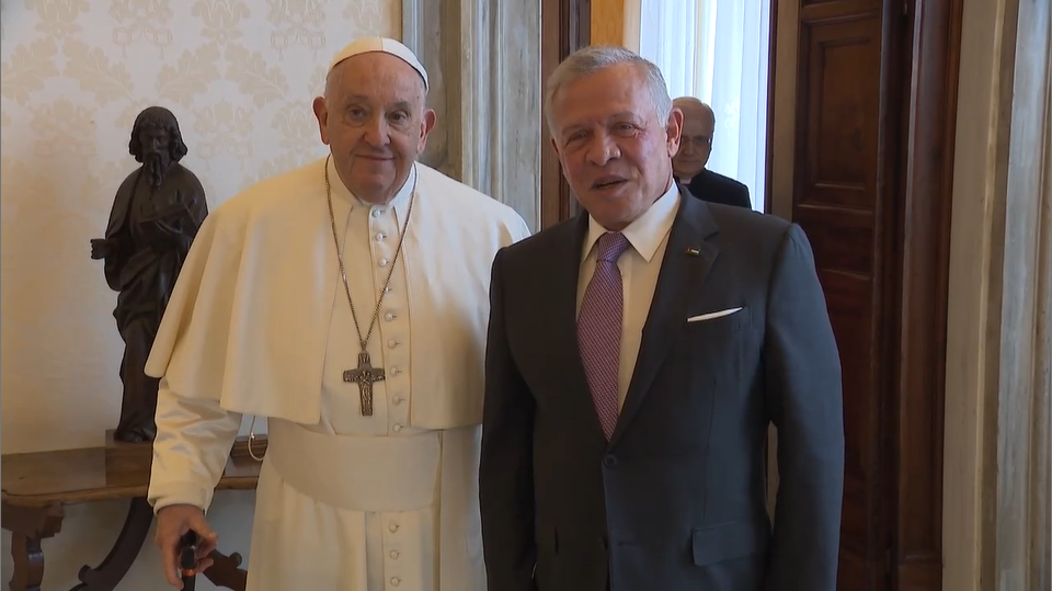 El papa Francisco recibió este jueves al rey Abdalá II de Jordania