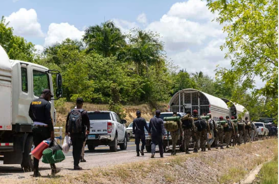 Brigada de que trabaja en intervención de los Haitices