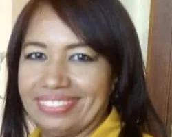 La mujer de los cien pesos