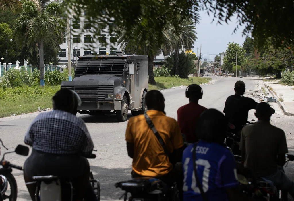 Circular por Puerto Príncipe, una ruleta rusa