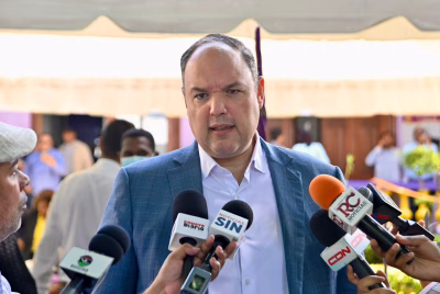 Renuncia del PLD José del Castillo Saviñón