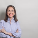 Nombran a Licelotte Baiges como embajadora para apoyar desarrollo programación neurolingüística en RD