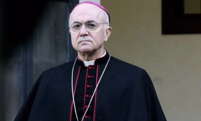 Arzobispo Carlo Maria Viganò