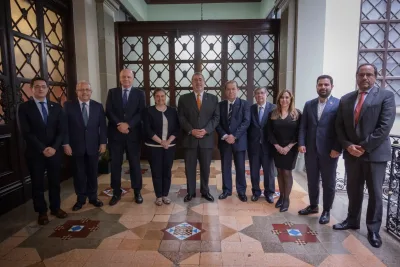 Misión de OEA reunida con Arévalo de León. (Foto: fuente externa)