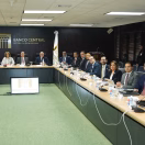 Valdez Albizu recibe misión del FMI y analiza desempeño de economía dominicana