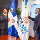 Ministro Joel Santos juramenta a Milton Morrison como nuevo director del Intrant