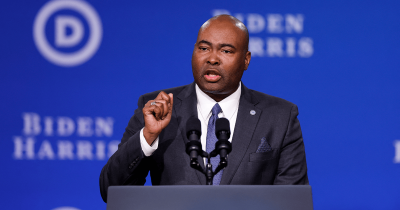 Jaime Harrison, presidente del Comité Nacional Demócrata