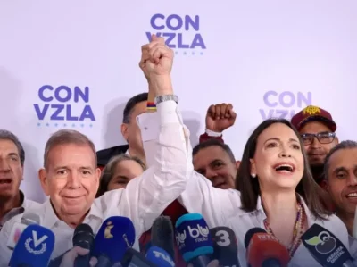 González Urrutia y María Corina Machado