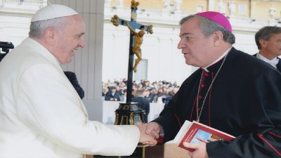 El papa Francisco y José Antonio Eguren Anselmi